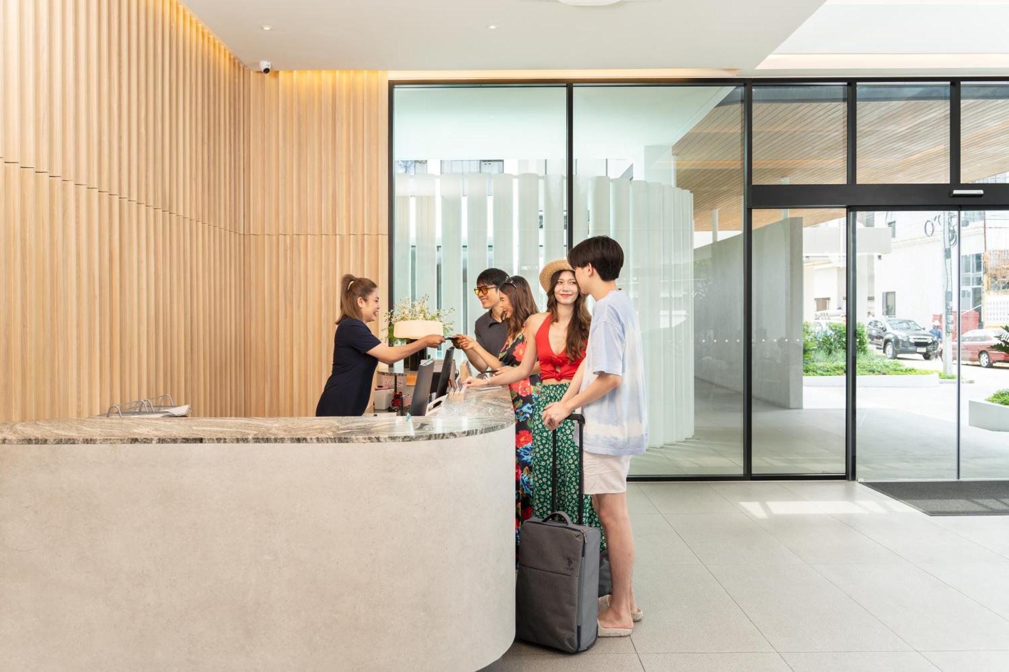Saan Hotel Sathorn Bangkok Ngoại thất bức ảnh